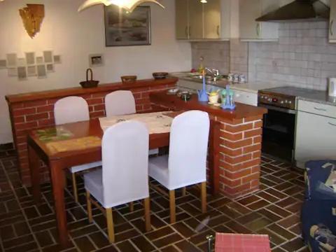 Apartman Loreta Póla Kültér fotó