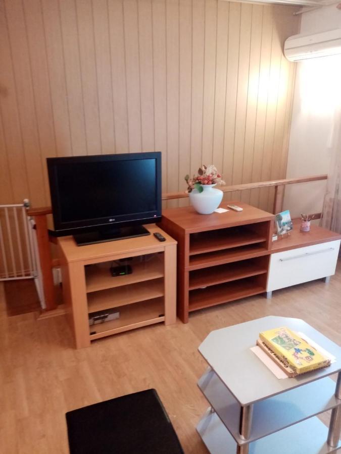 Apartman Loreta Póla Kültér fotó